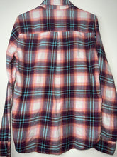 Load image into Gallery viewer, Scream Medium WILL BLEACH