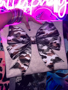 Camo Coquette Bow Sweat Shirt