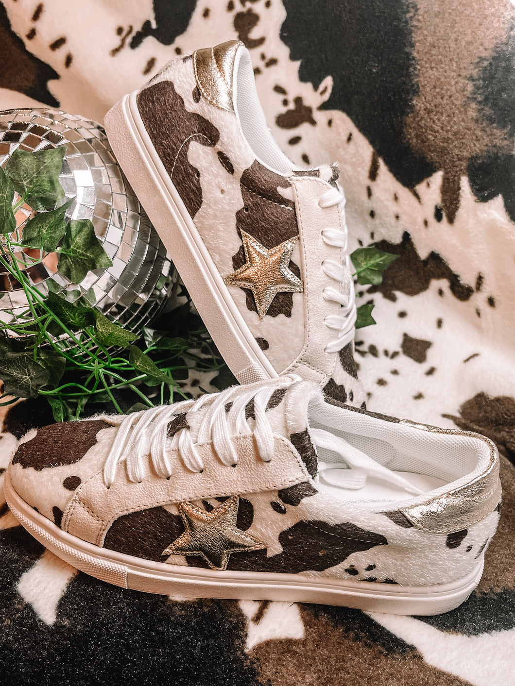 Shining Star Bell Cow Sneakers